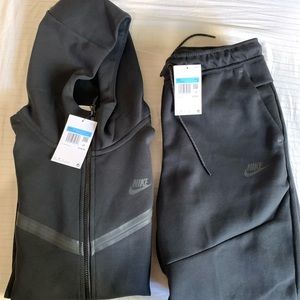 Nike Tech Fleece Full Set